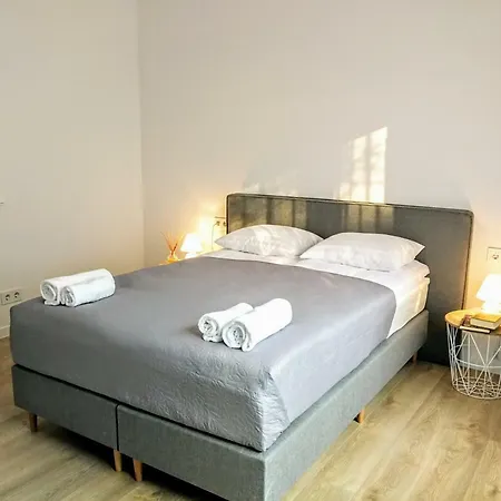 Hill Apartament Κάουνας